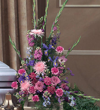 Memorial Setting Side Pedestal Arrangement