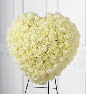 The FTD Elegant Remembrance Standing Heart